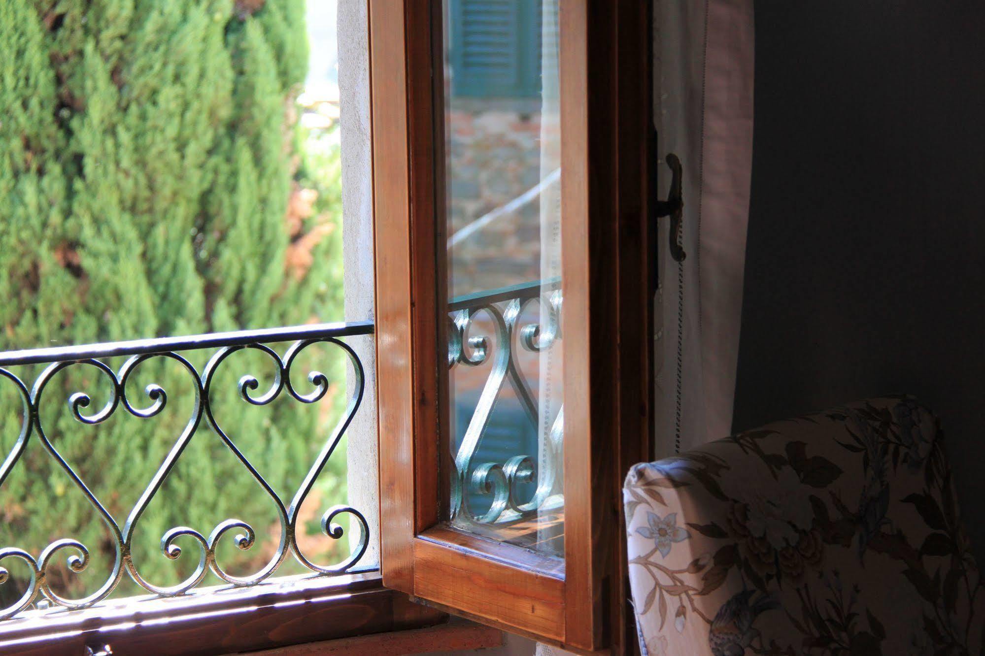 Bed and Breakfast Antica Casa "Le Rondini" Borgo a Buggiano Exterior foto