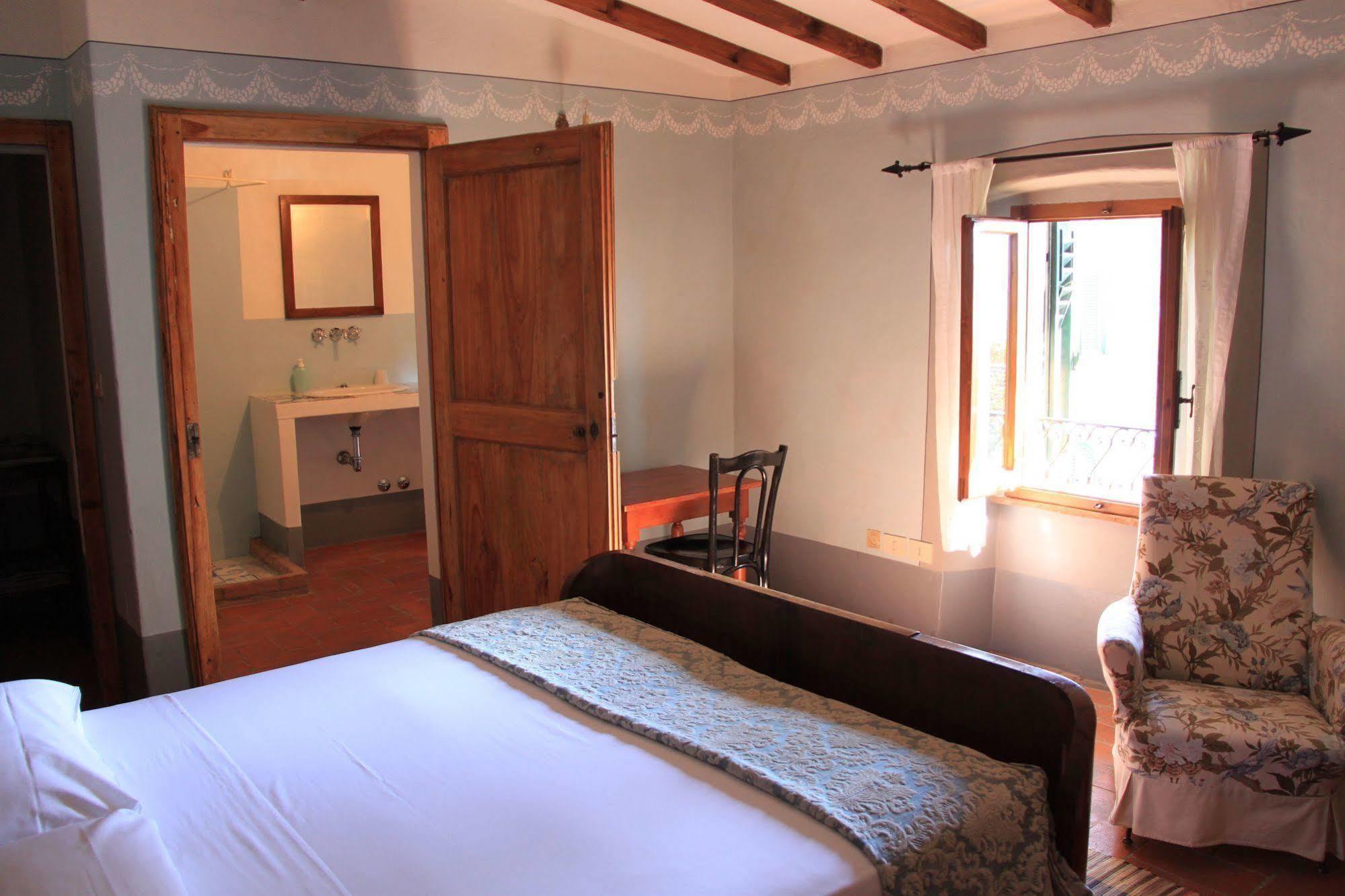 Bed and Breakfast Antica Casa "Le Rondini" Borgo a Buggiano Exterior foto